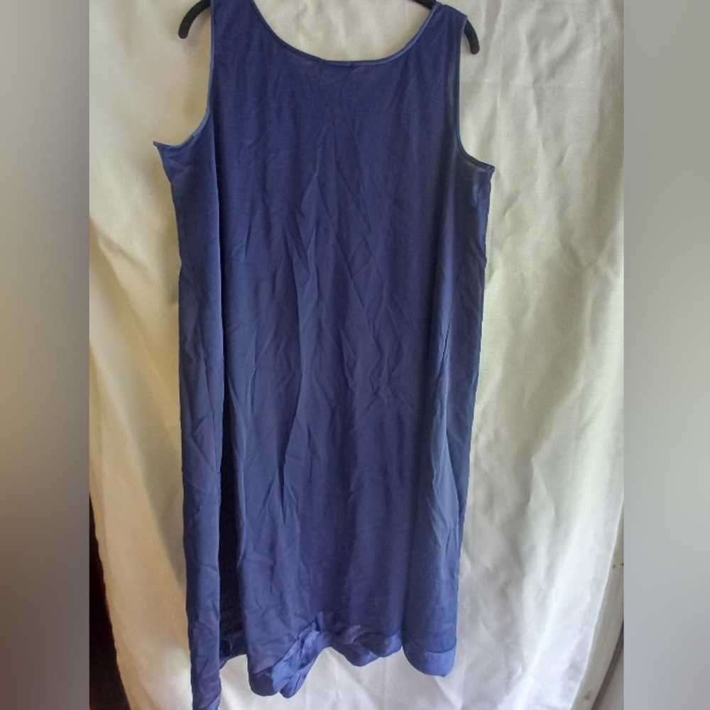 Vintage Vanity Fair navy blue night gown - Picture 2 of 4